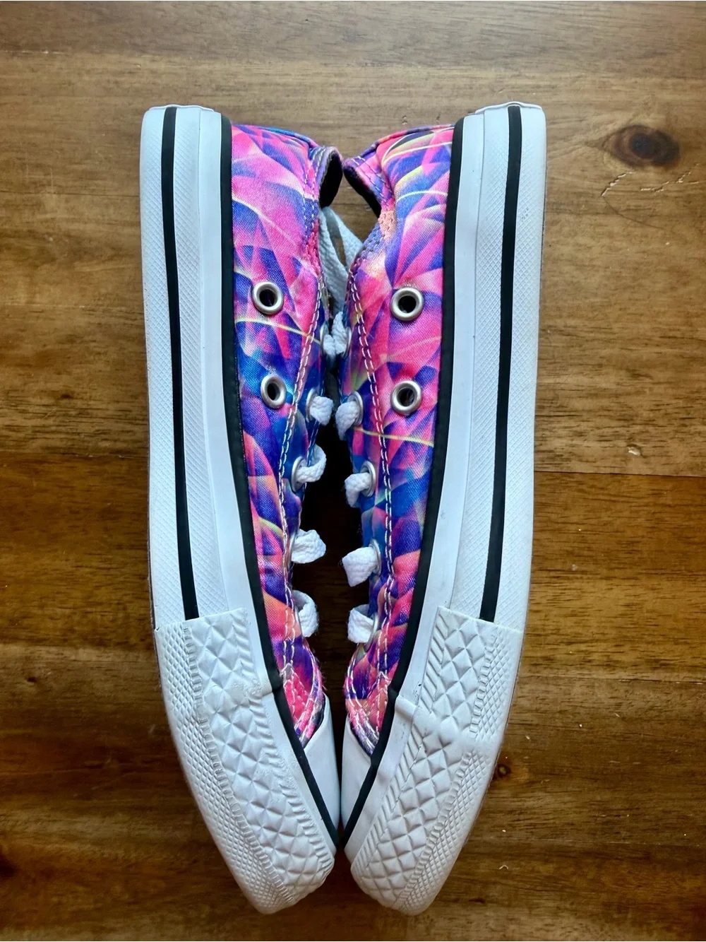 Converse Chuck Taylor All Star Low Top Sneakers Girls Youth Size 13 Multicolor